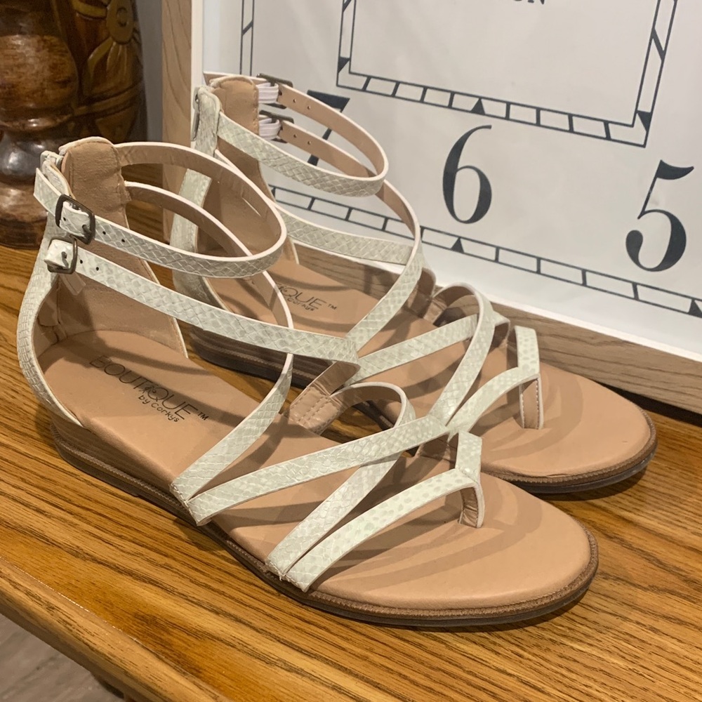 Women's Strappy Sandals
